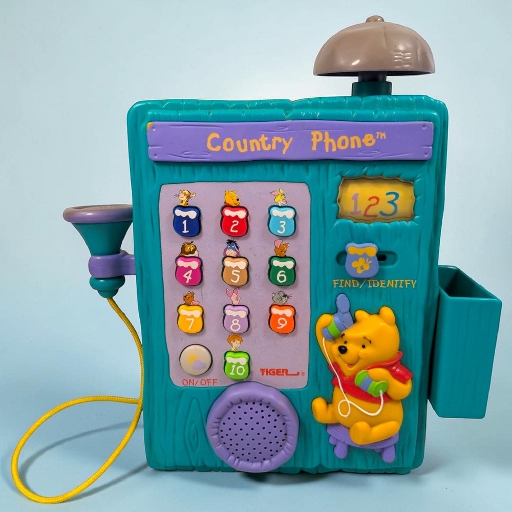 Vtg 97 Disney Winnie the Pooh Country Phone Interactive Talking Toy Tiger WORKS